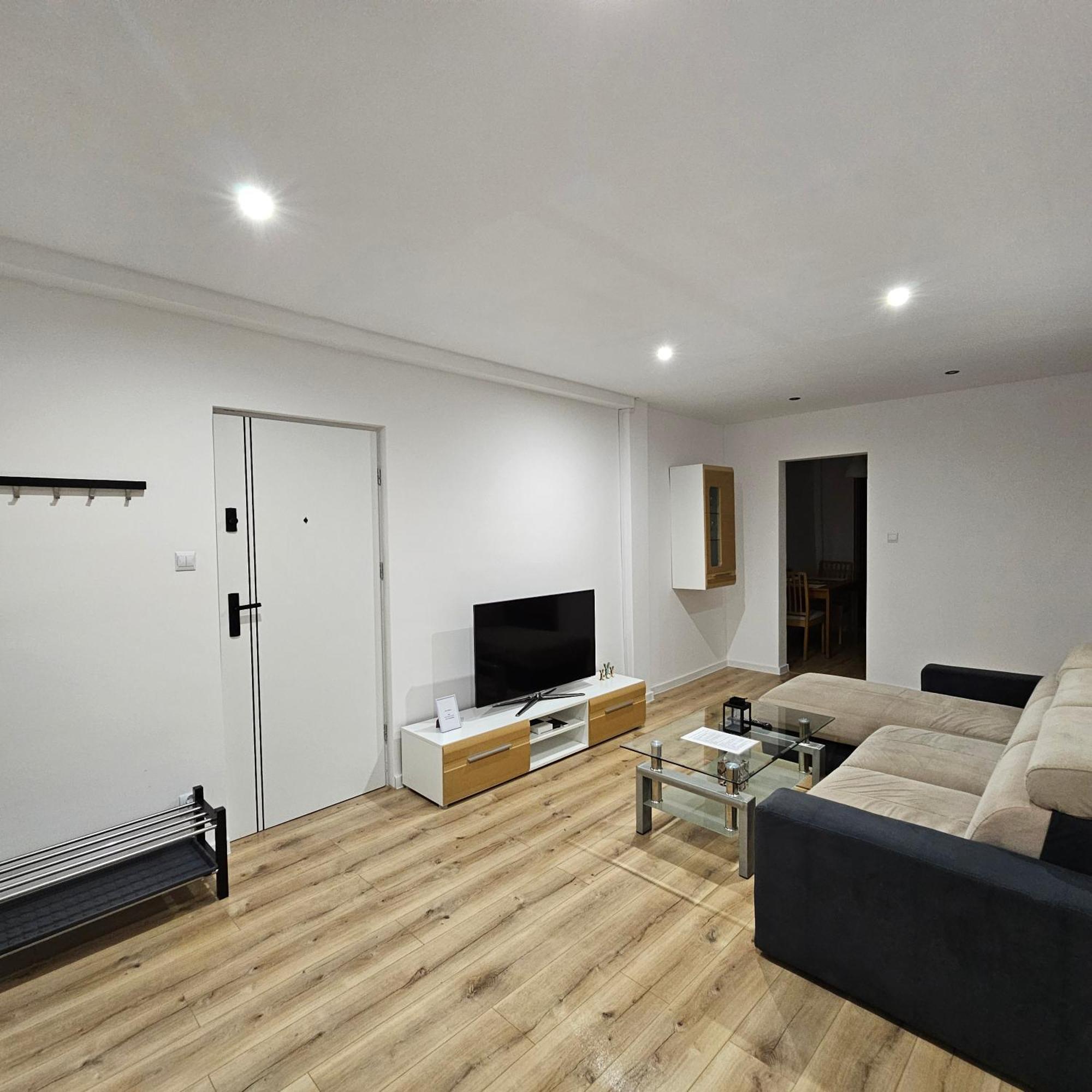 Apartment Tuwima 1 *